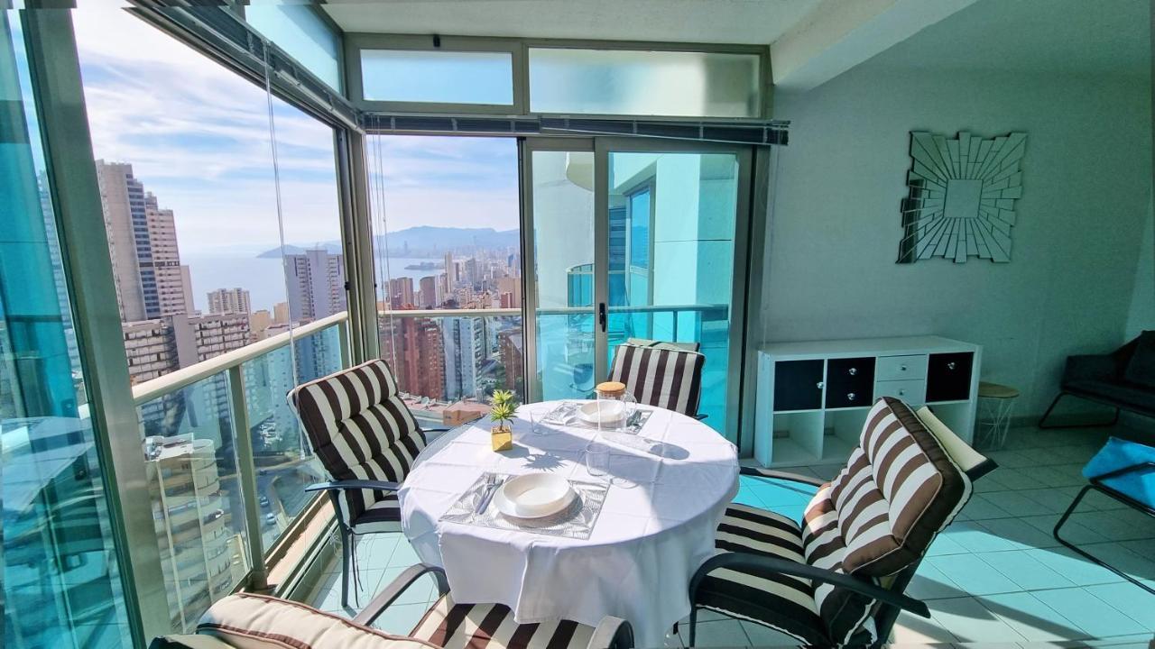 Skyline 14 Large And Sunny All-Day Balcony With Stunning Sea Views Бенидорм Экстерьер фото