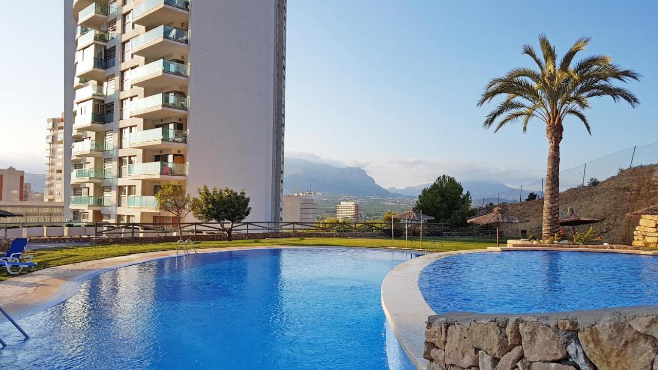 Skyline 14 Large And Sunny All-Day Balcony With Stunning Sea Views Бенидорм Экстерьер фото