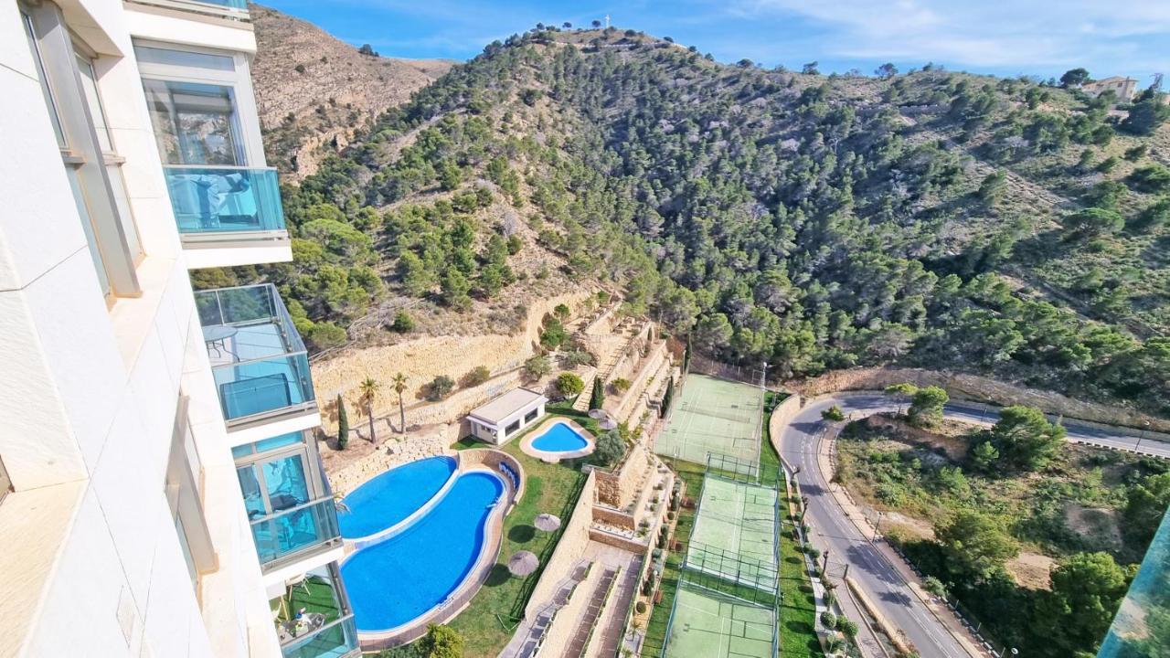 Skyline 14 Large And Sunny All-Day Balcony With Stunning Sea Views Бенидорм Экстерьер фото